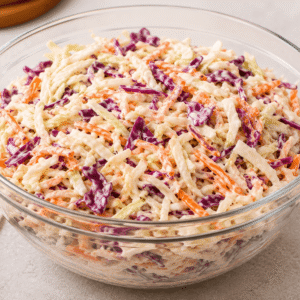 Ensalada Coleslaw con yogurt natural / 500g / al vacio